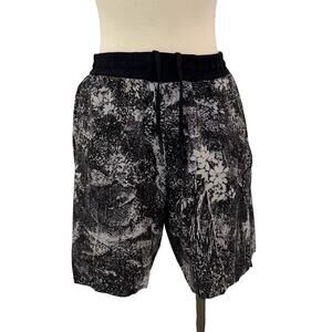 Lululemon Channel Cross Short 7" Updated Wildwood Multi Black Men's Small